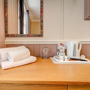 Superior Zimmer mit Kingsize-Bett
